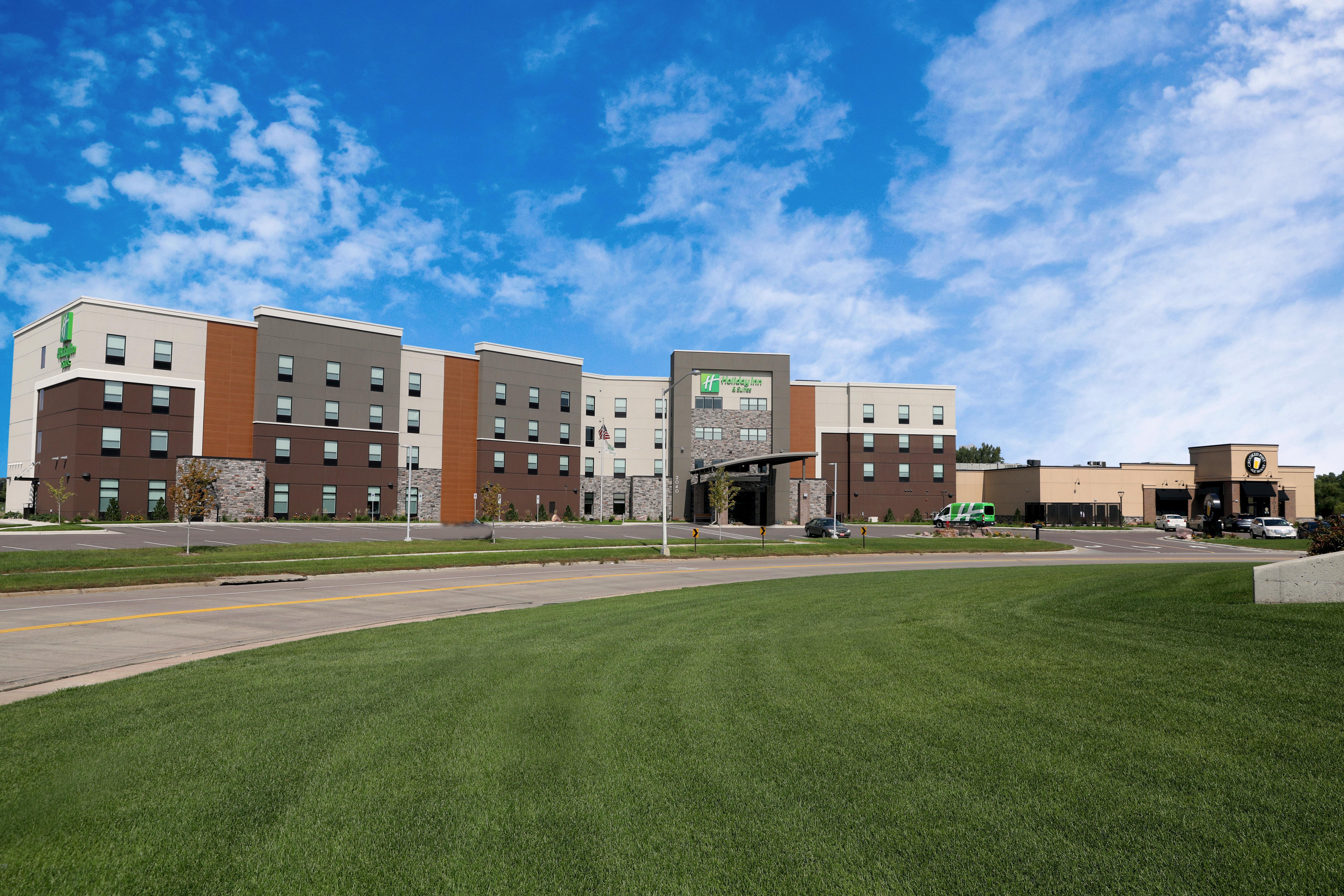 Holiday Inn & Suites Sioux Falls - Airport By Ihg Екстер'єр фото